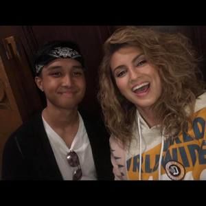 Meet your Posher, Ayren